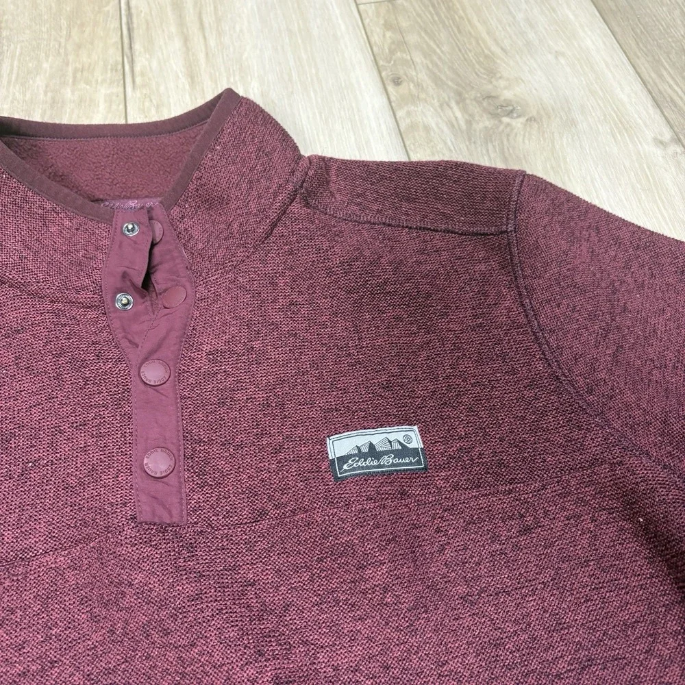 Eddie Bauer Men's Burgundy Pullover Fleece Sweater Small Fall Layering - Picture 3 of 7